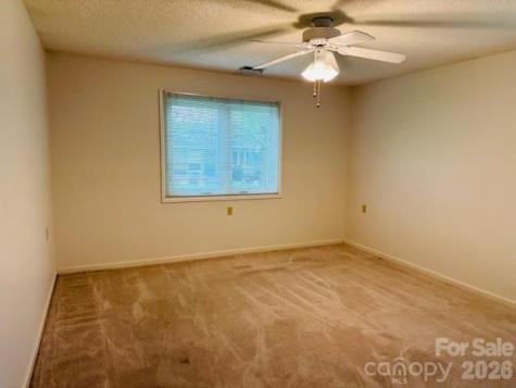 208 Dartcrest Drive Hendersonville NC 28792
