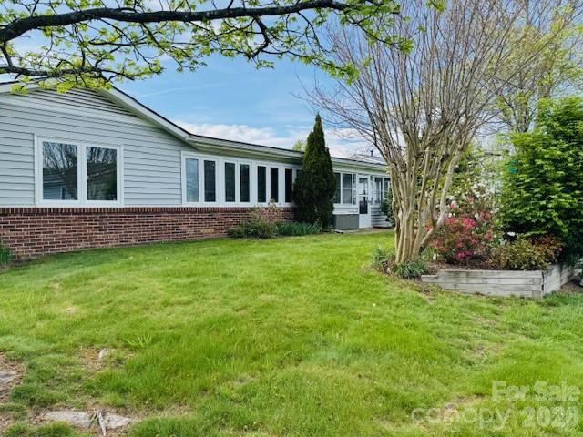 208 Dartcrest Drive Hendersonville NC 28792