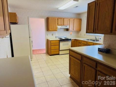 208 Dartcrest Drive Hendersonville NC 28792