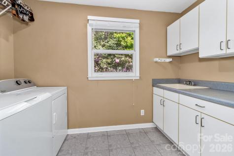 125 Winding Ridge Road Fairview NC 28730