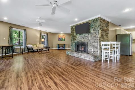 125 Winding Ridge Road Fairview NC 28730