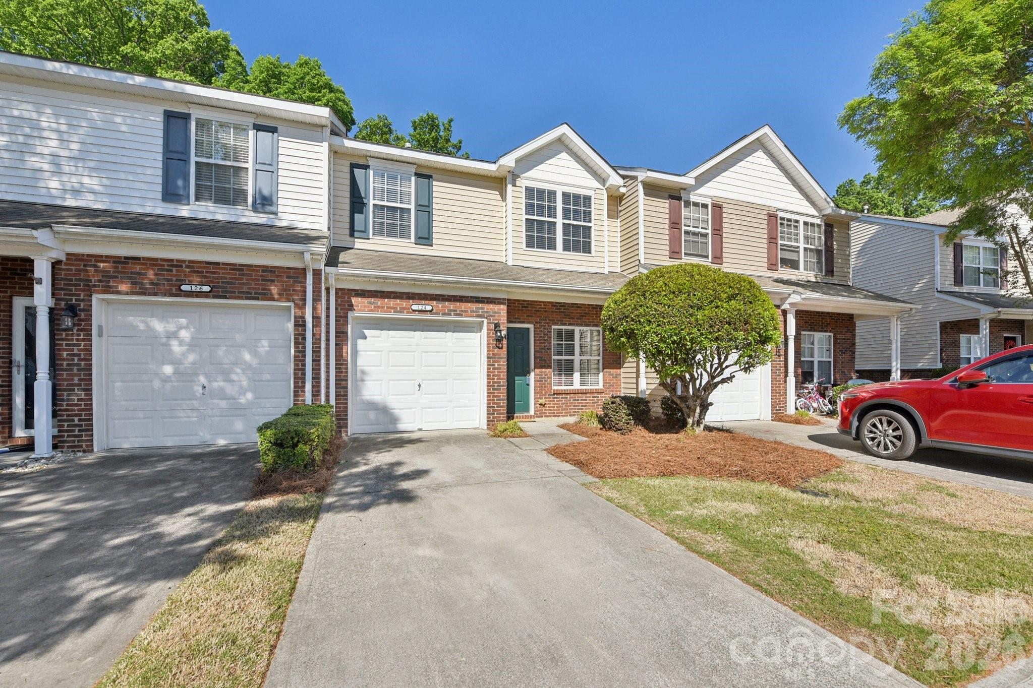124 Clydesdale Court Matthews NC 28104