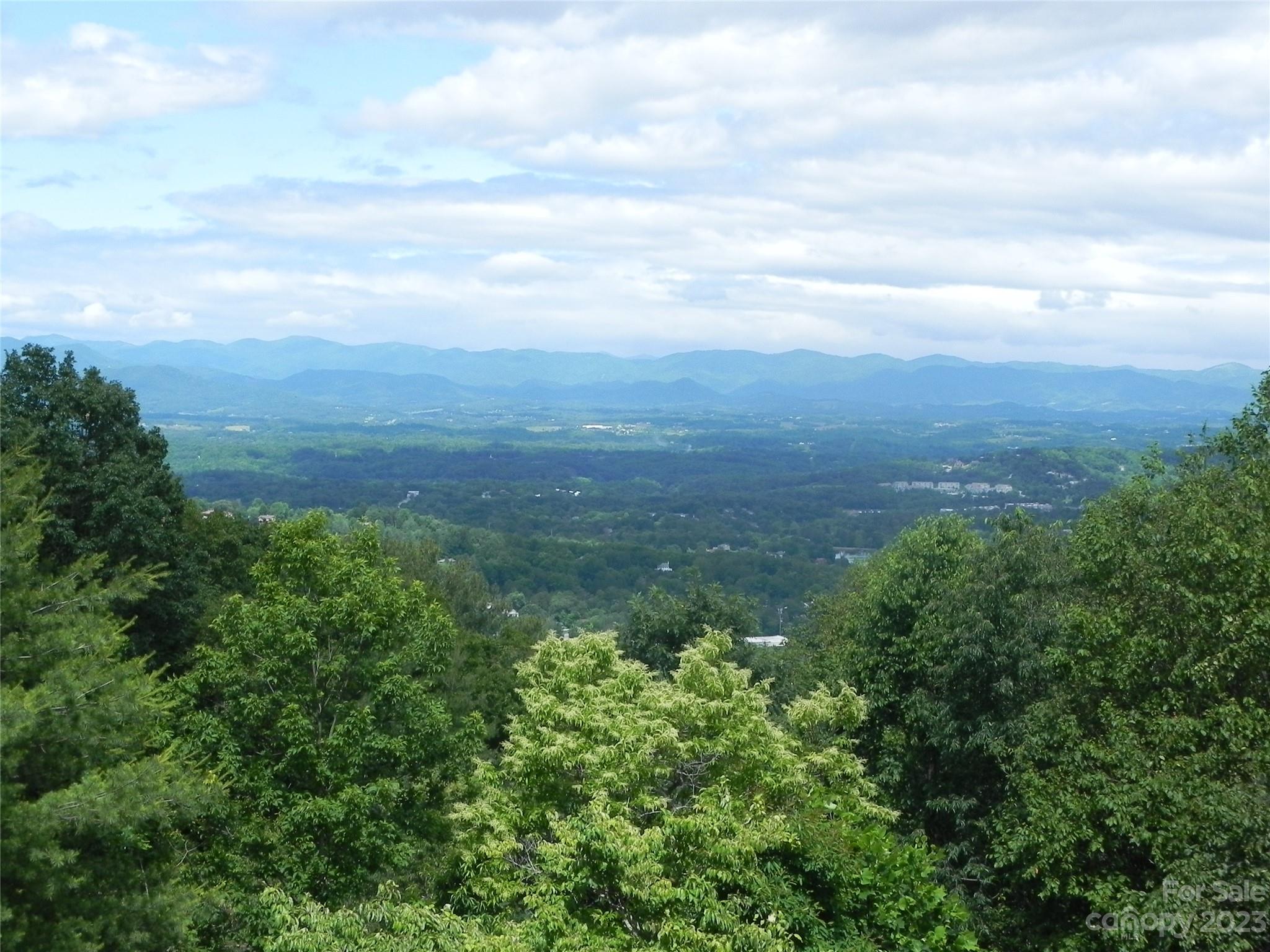 82 Westhaven Drive Asheville NC 28804