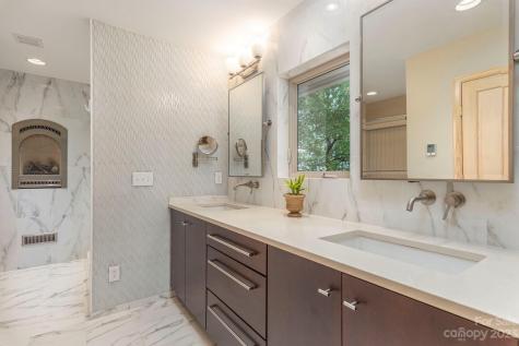 82 Westhaven Drive Asheville NC 28804