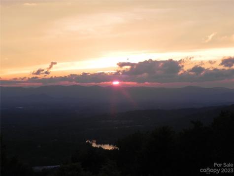 82 Westhaven Drive Asheville NC 28804