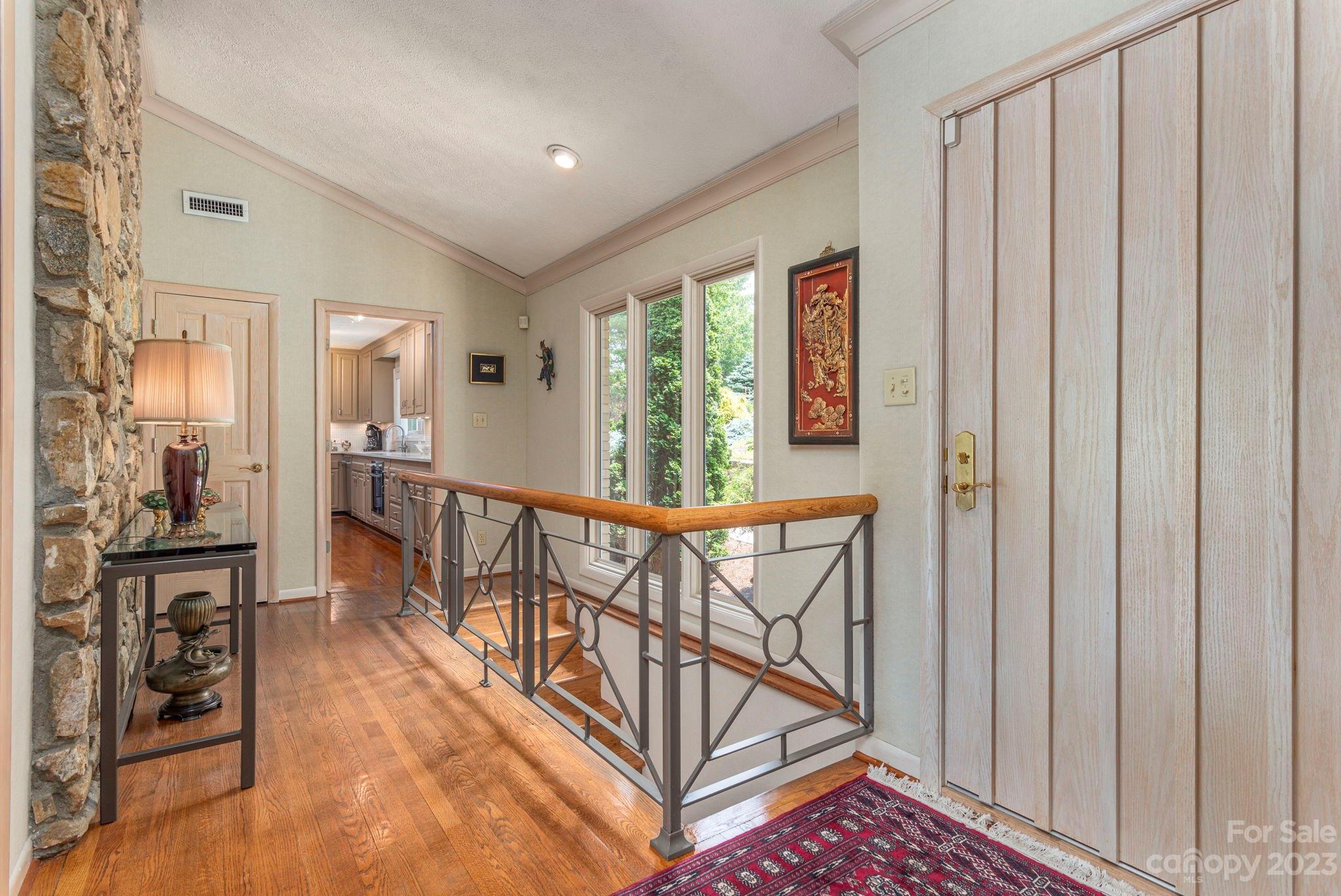 82 Westhaven Drive Asheville NC 28804
