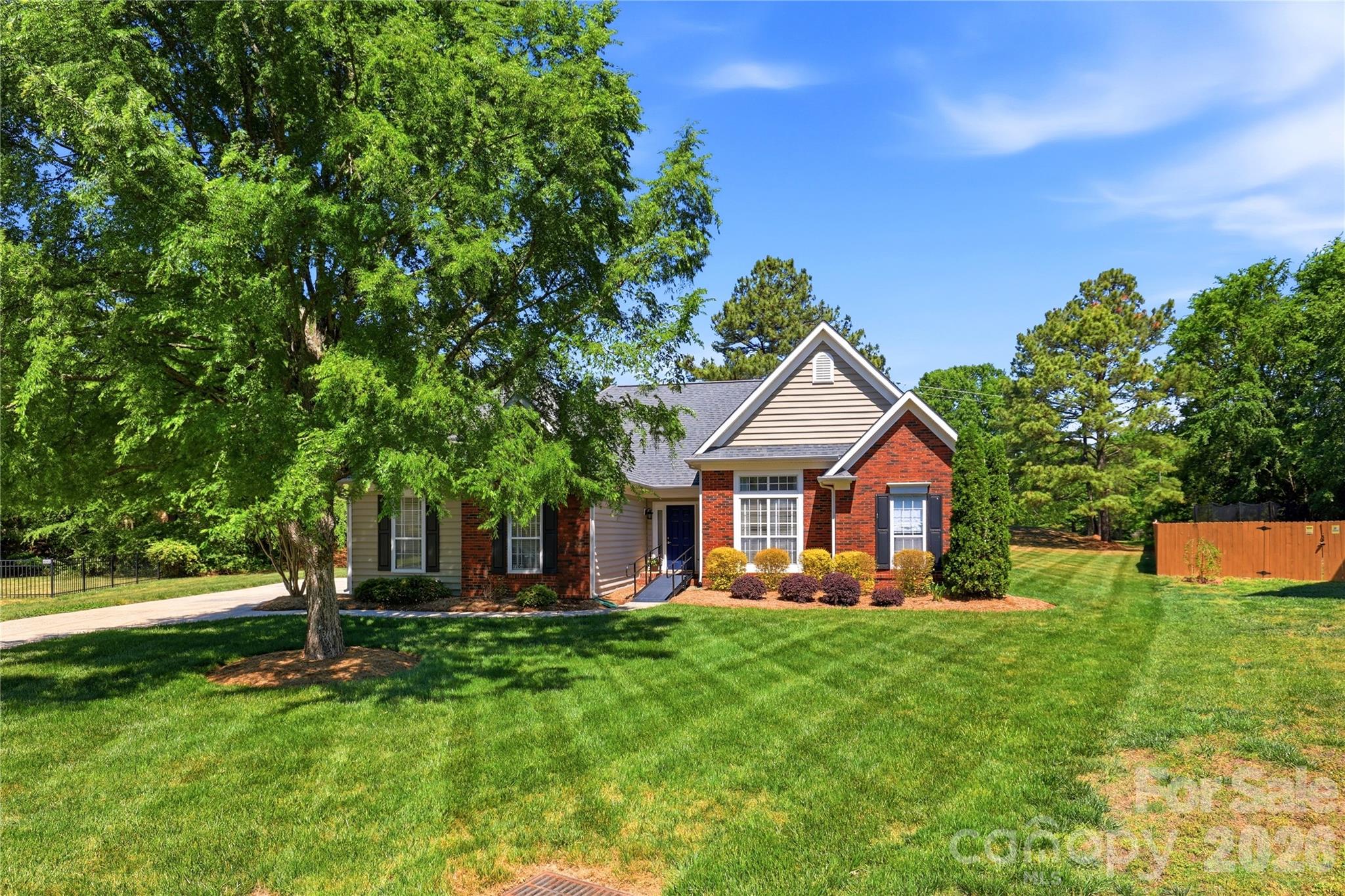 7704 Hickory Stick Place Charlotte NC 28277