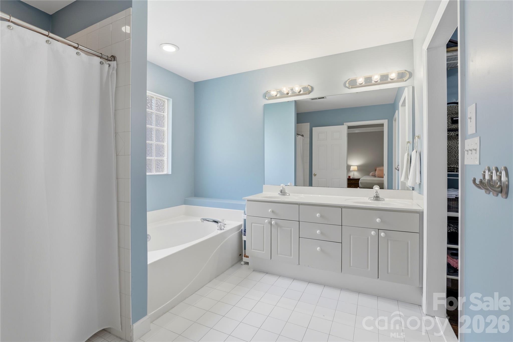 7704 Hickory Stick Place Charlotte NC 28277