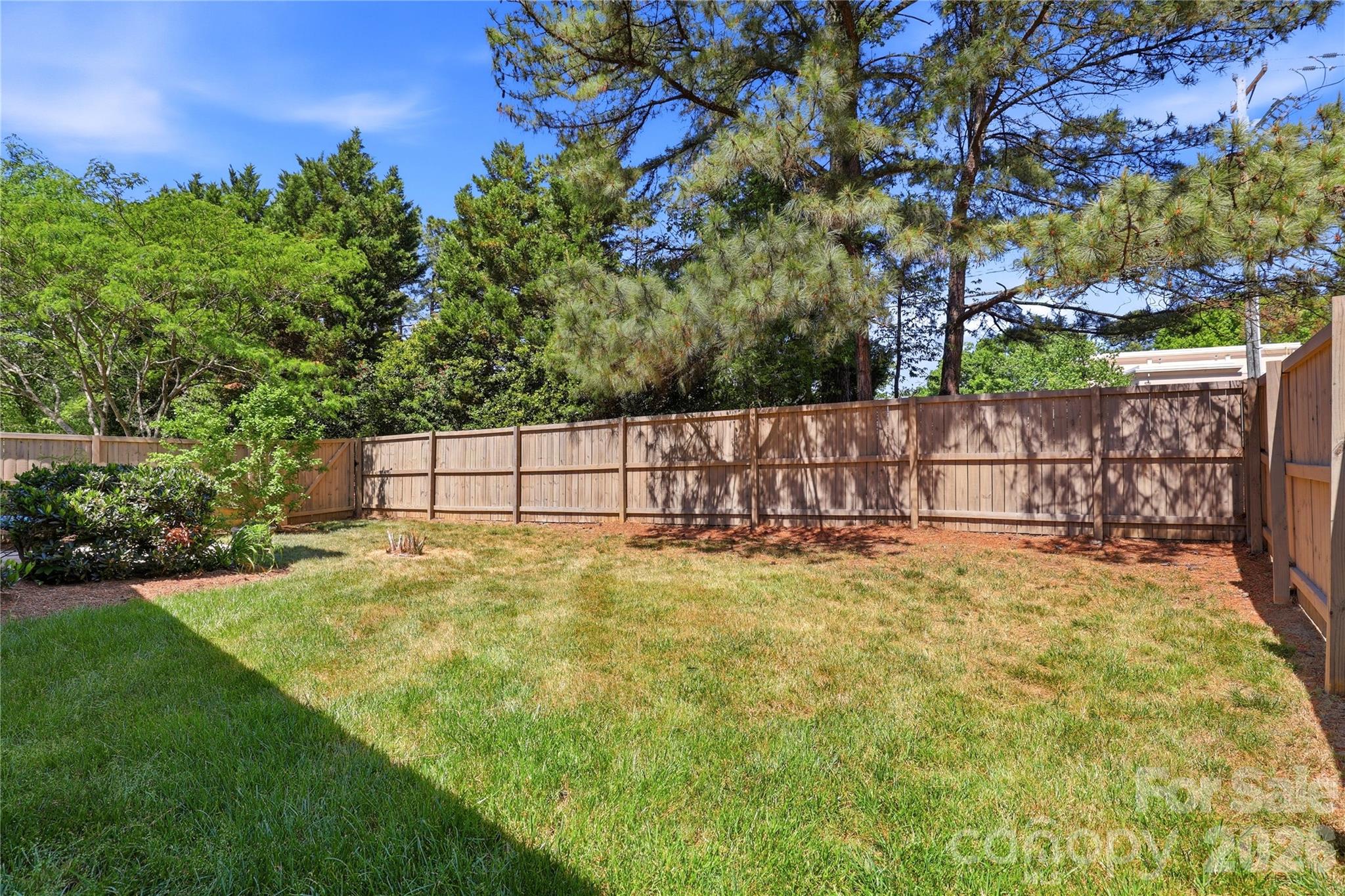 7704 Hickory Stick Place Charlotte NC 28277