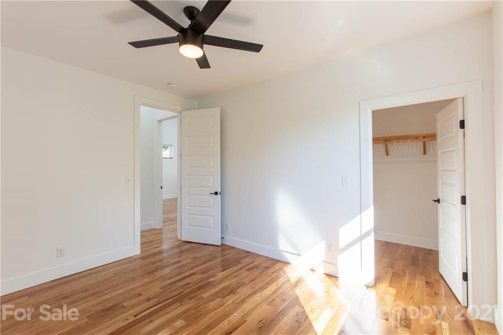 20 Dale Street Asheville NC 28806