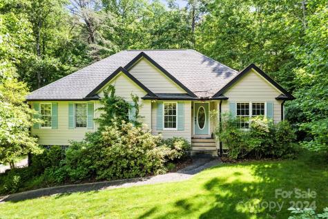 140 Hillside Drive Swannanoa NC 28778
