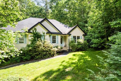140 Hillside Drive Swannanoa NC 28778