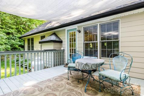 140 Hillside Drive Swannanoa NC 28778