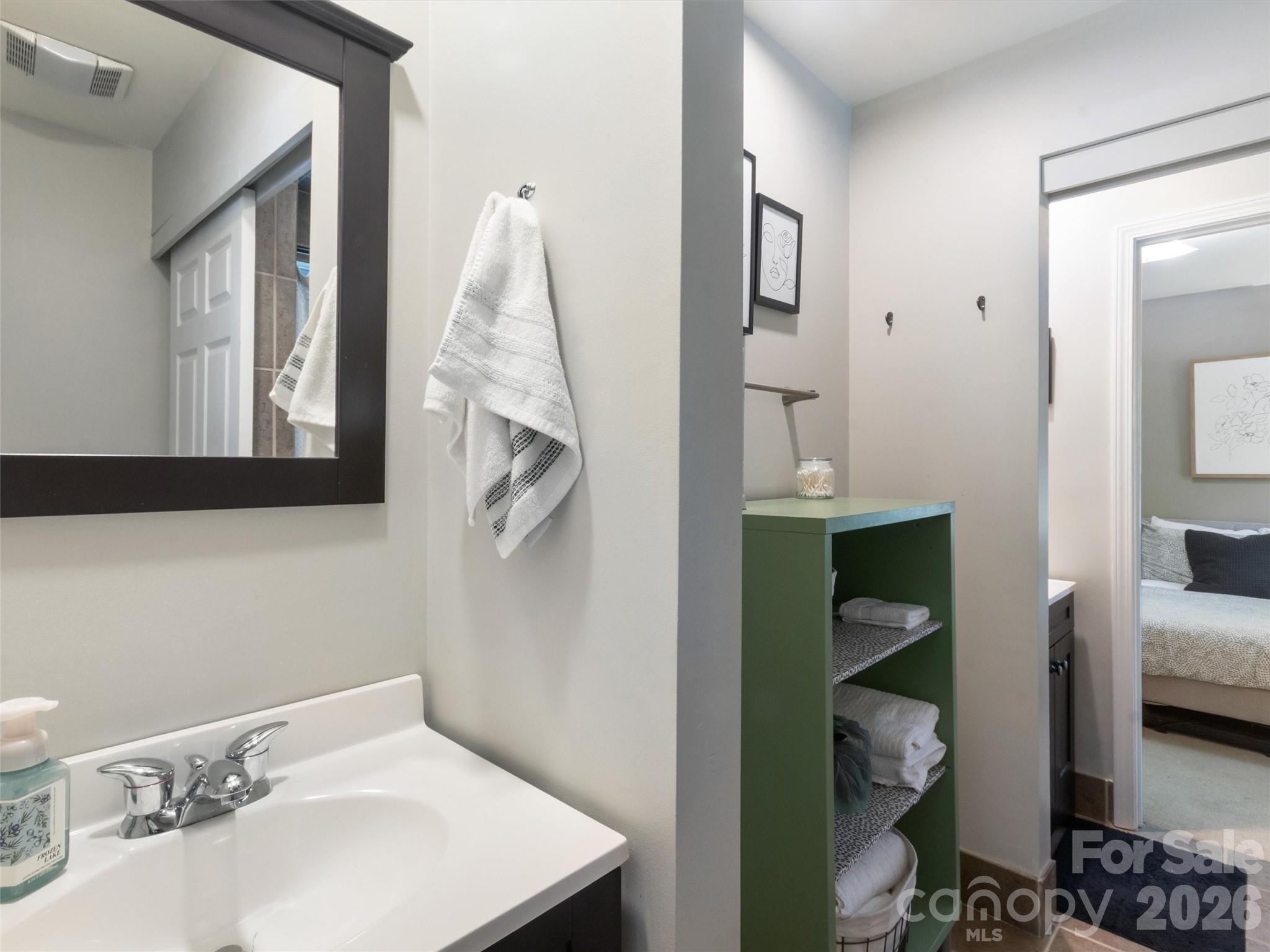 10 Mctindal Circle Asheville NC 28803