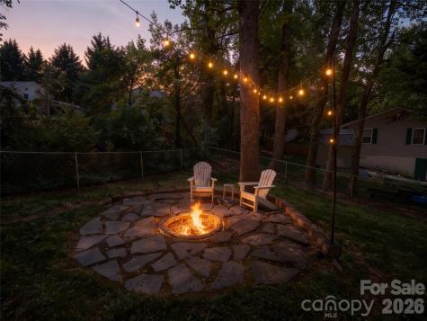 10 Mctindal Circle Asheville NC 28803