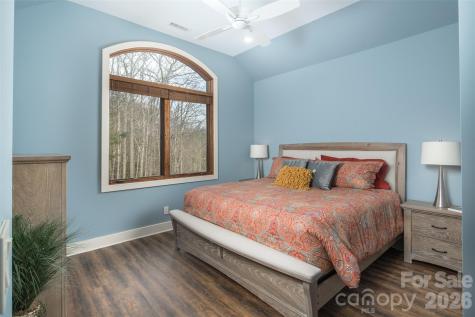 1220 Sweetgrass Drive Blowing Rock NC 28605
