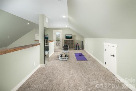 1220 Sweetgrass Drive Blowing Rock NC 28605