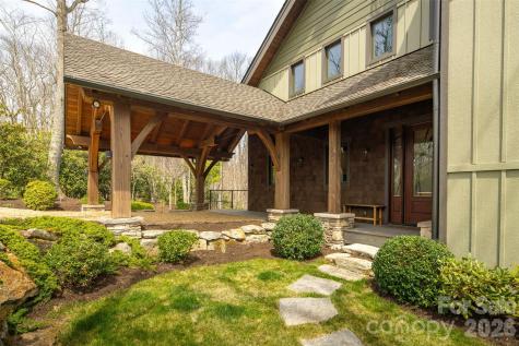1220 Sweetgrass Drive Blowing Rock NC 28605