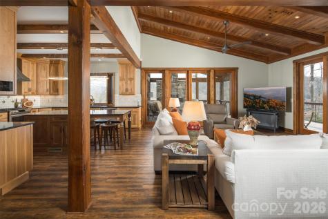 1220 Sweetgrass Drive Blowing Rock NC 28605