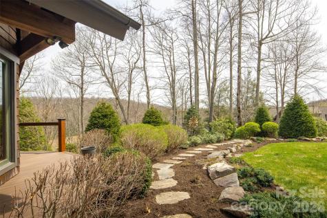 1220 Sweetgrass Drive Blowing Rock NC 28605