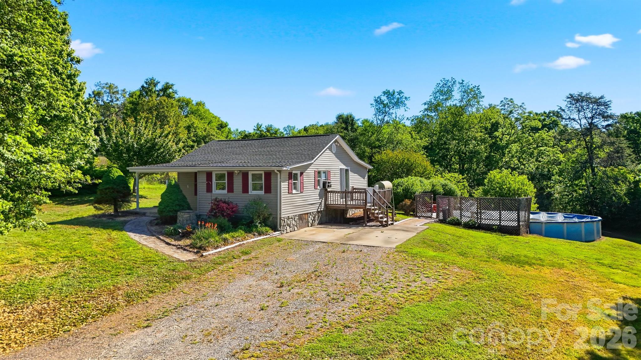 3860 Pickle Williams Lane Granite Falls NC 28630