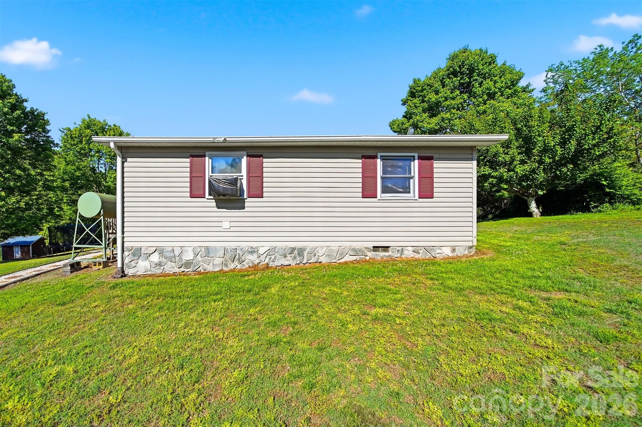 3860 Pickle Williams Lane Granite Falls NC 28630