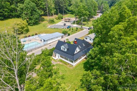 7 Green Mountain Drive Burnsville NC 28714