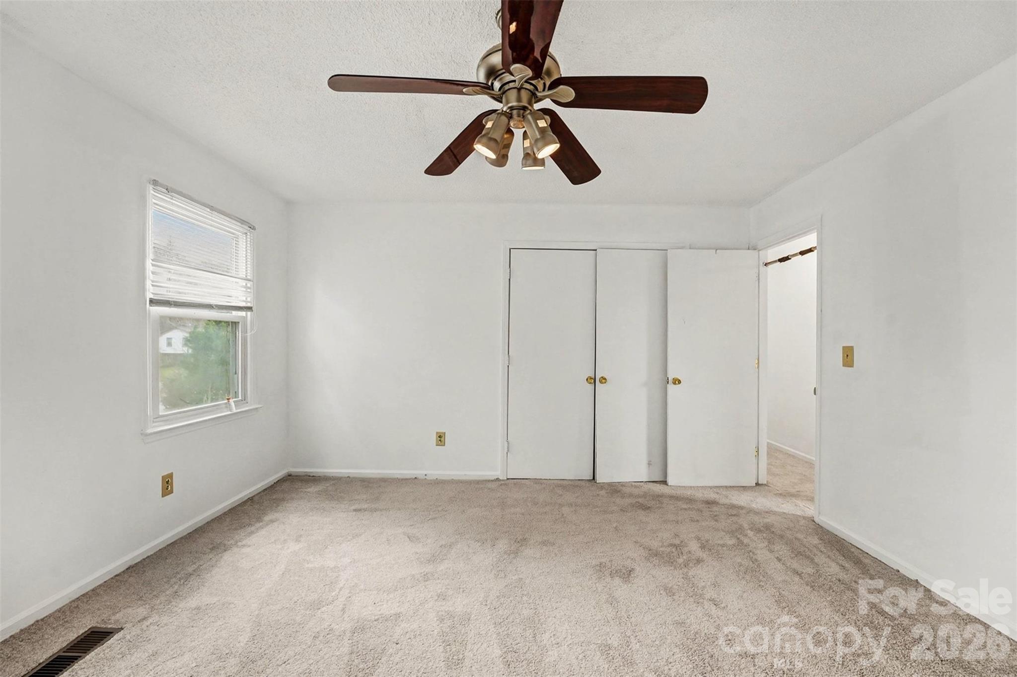 5609 Beaconsfield Road Charlotte NC 28214