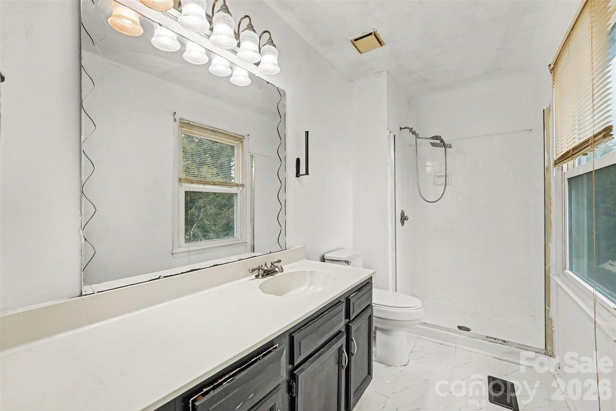 5609 Beaconsfield Road Charlotte NC 28214