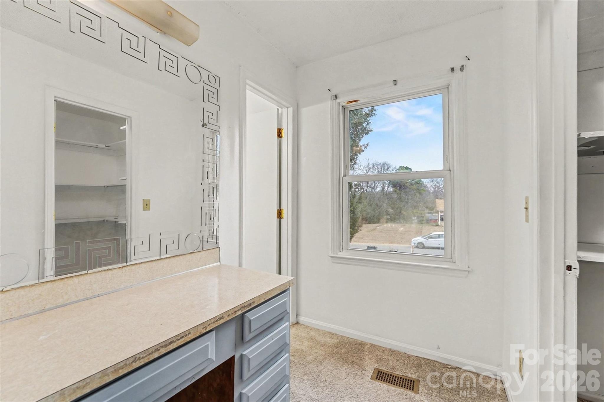5609 Beaconsfield Road Charlotte NC 28214