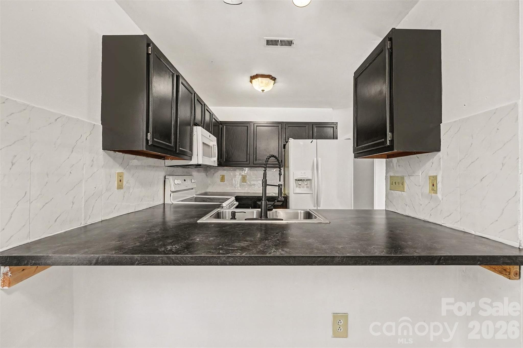 5609 Beaconsfield Road Charlotte NC 28214