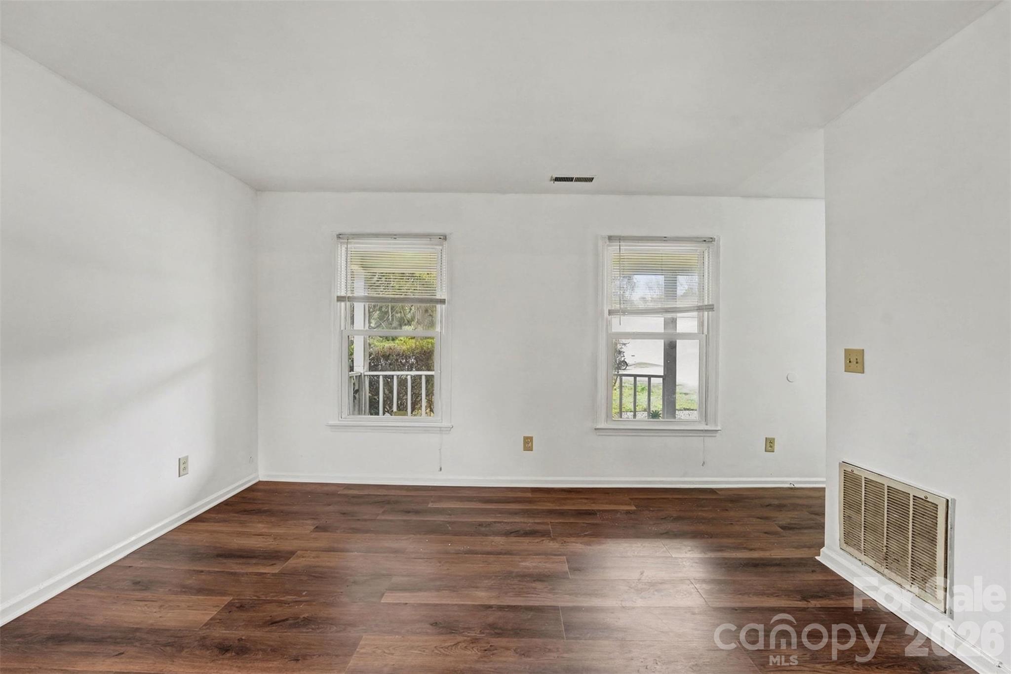 5609 Beaconsfield Road Charlotte NC 28214