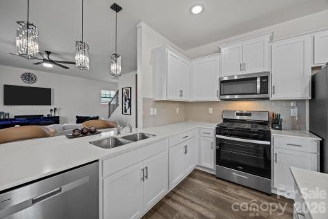 173 N Hill Lane Troutman NC 28166