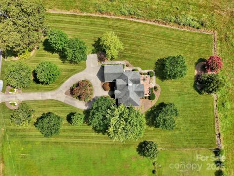 25683 April Lane Albemarle NC 28001