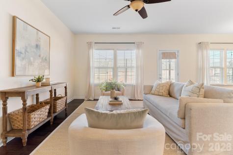 3525 Hornets Nest Way Charlotte NC 28208