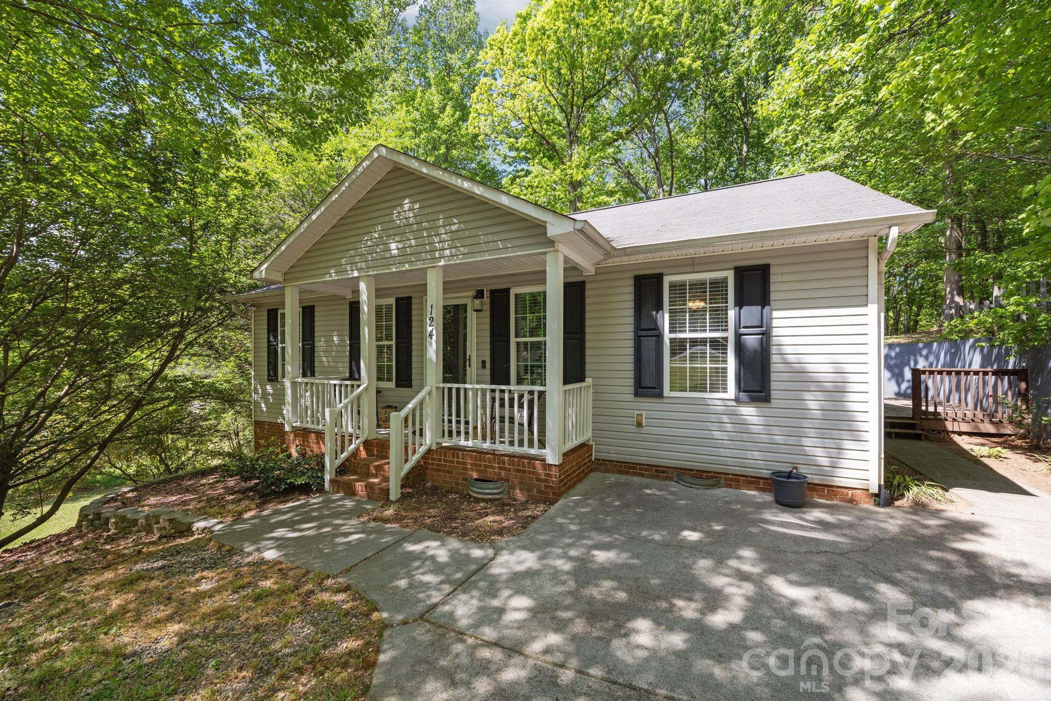 124 Stately Pines Drive Troutman NC 28166