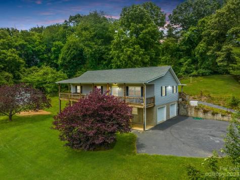 49 Virginia Avenue Canton NC 28716