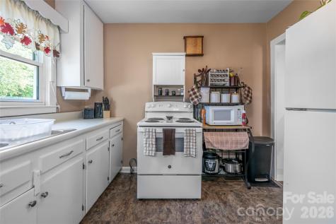 106 Aloha Circle Extension Candler NC 28715