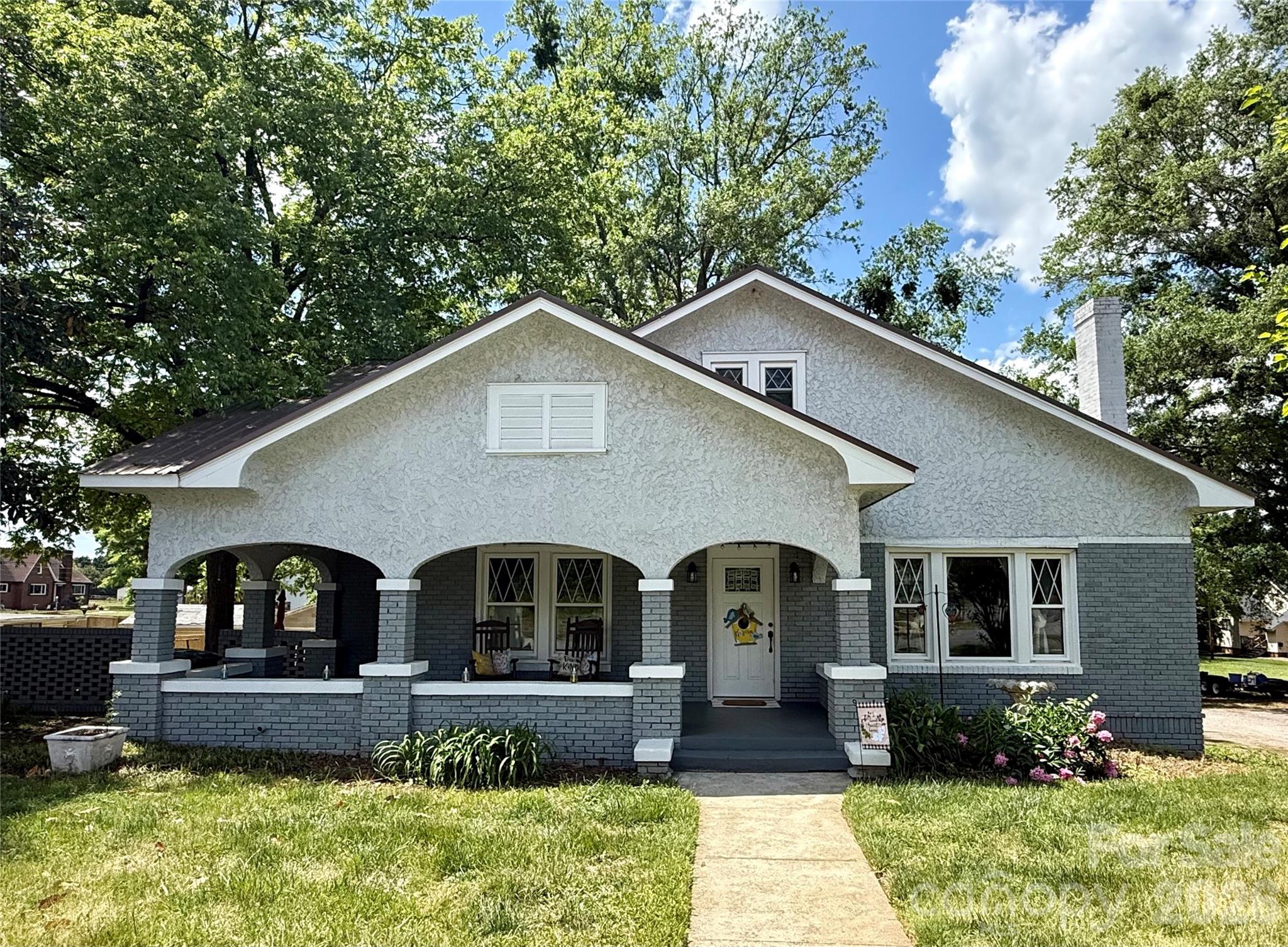 2709 N Main Avenue Newton NC 28658