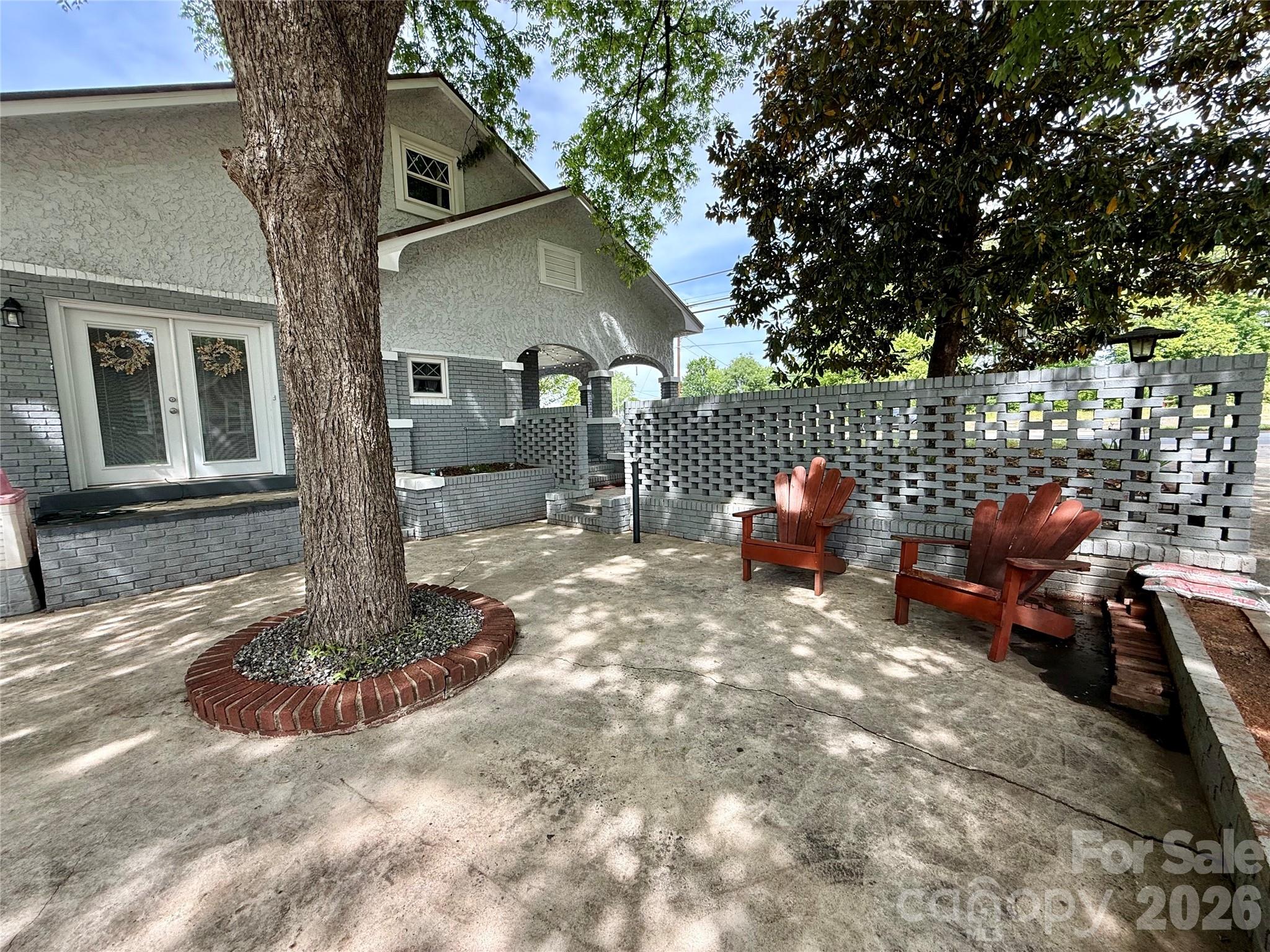 2709 N Main Avenue Newton NC 28658