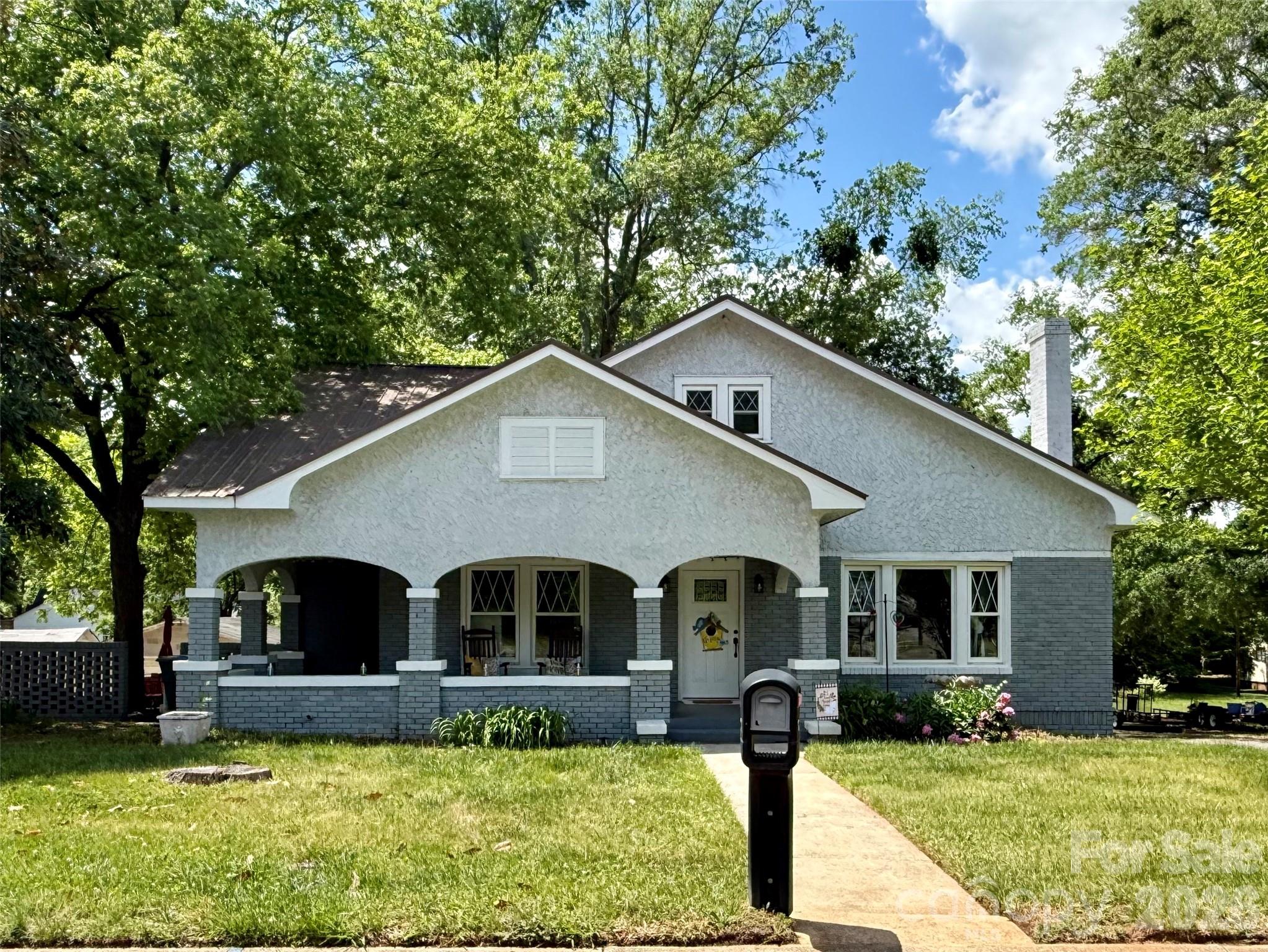2709 N Main Avenue Newton NC 28658