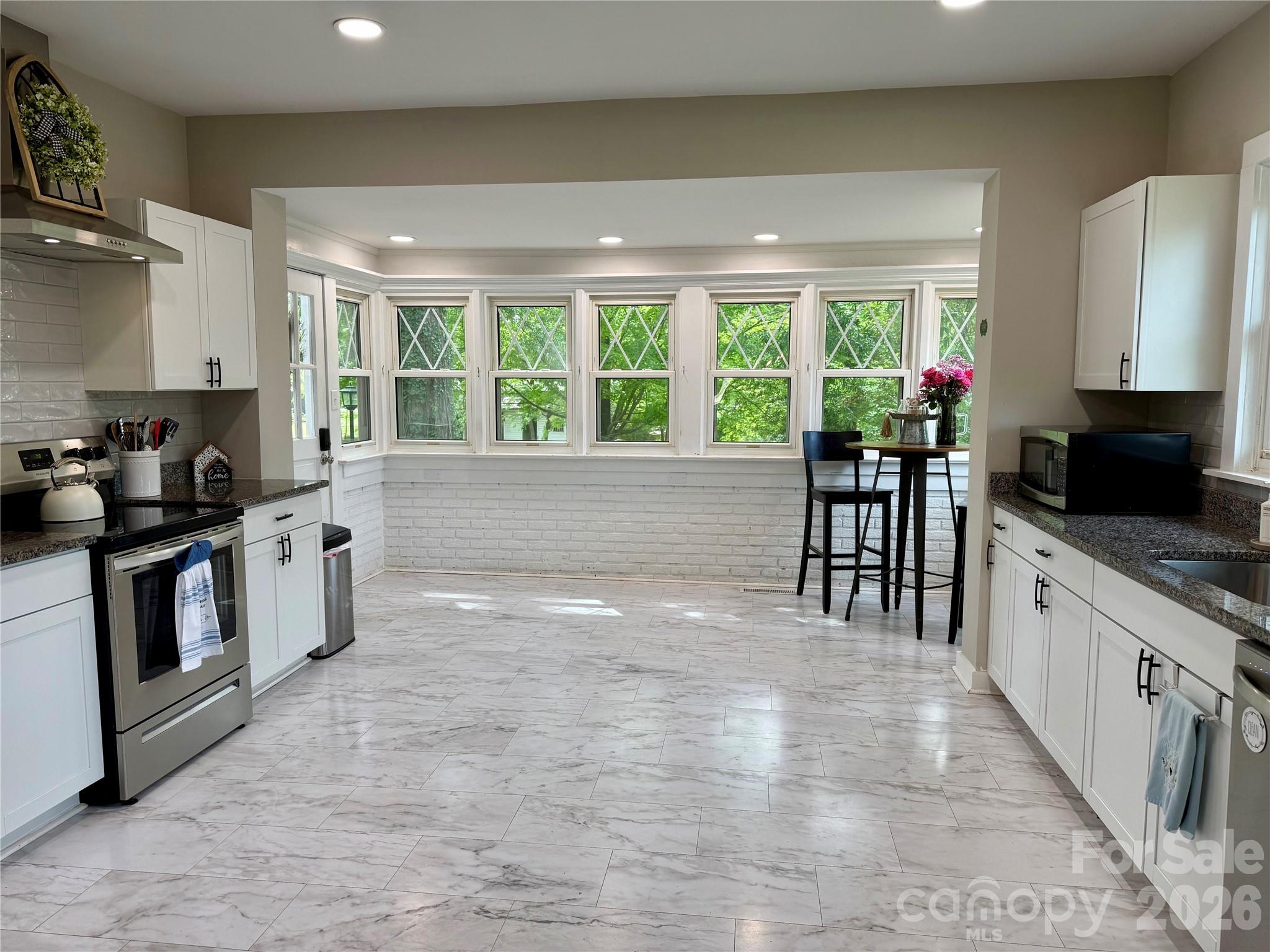 2709 N Main Avenue Newton NC 28658