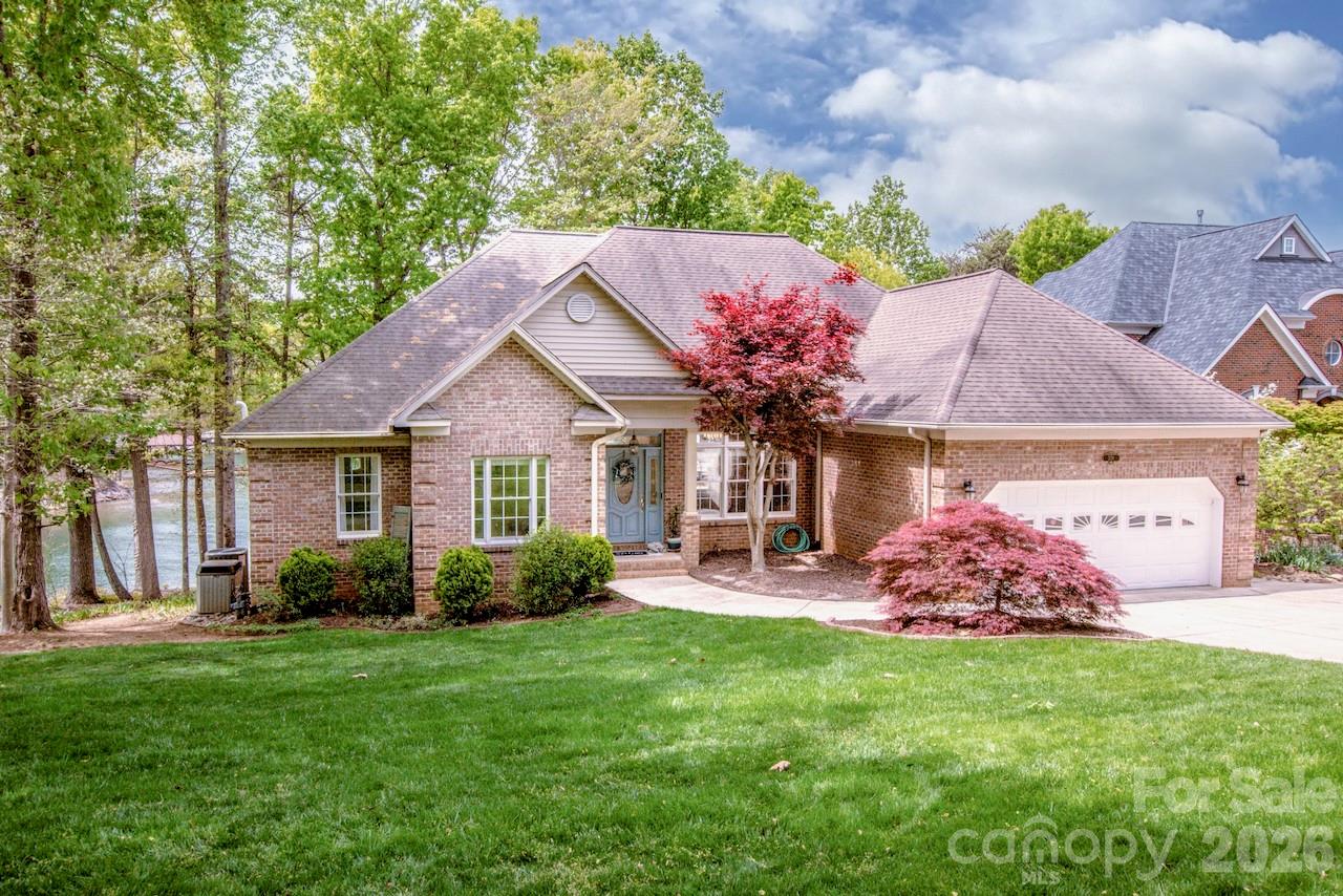 239 Pinnacle Shores Drive Mooresville NC 28117
