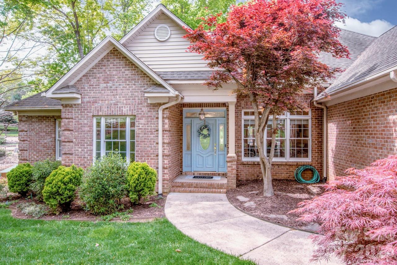 239 Pinnacle Shores Drive Mooresville NC 28117
