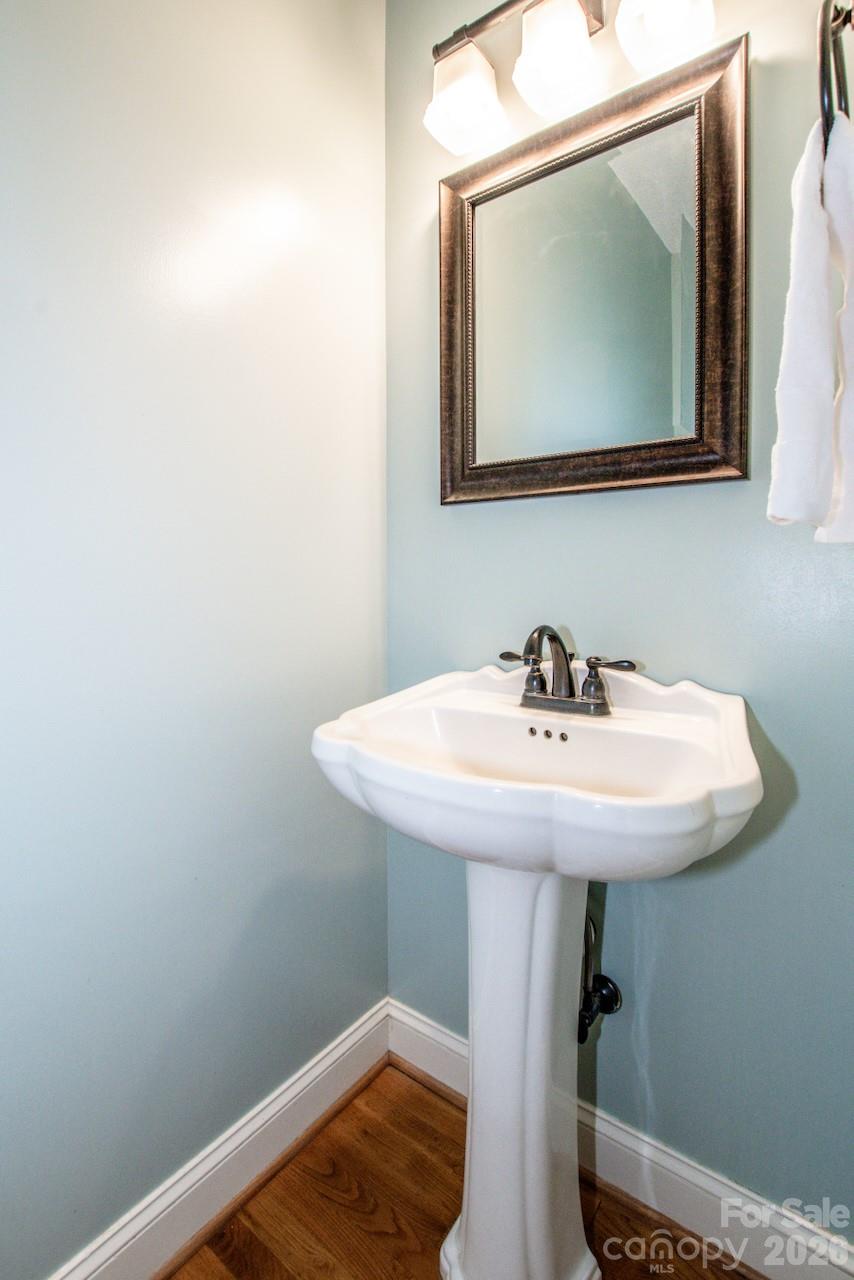 239 Pinnacle Shores Drive Mooresville NC 28117