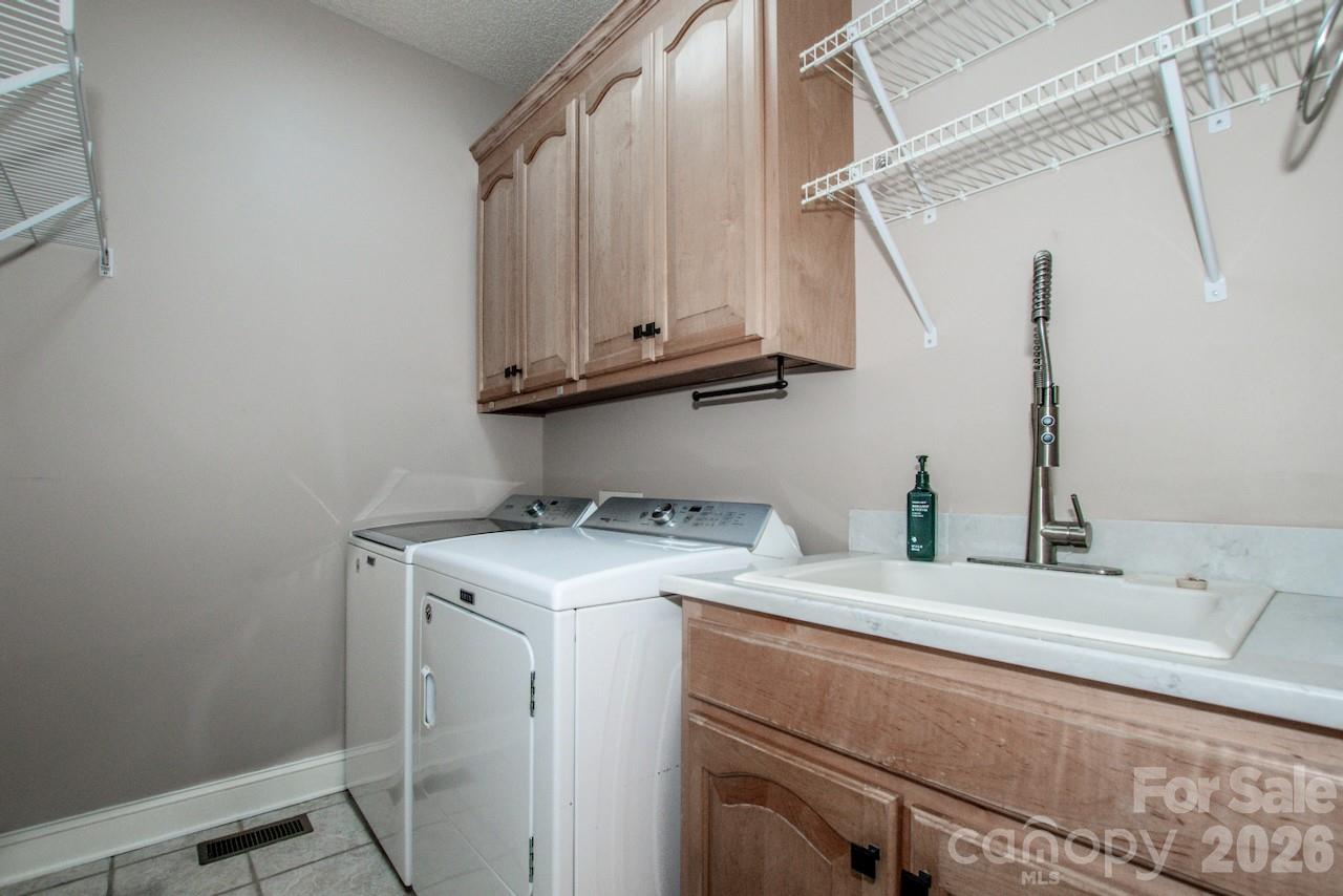239 Pinnacle Shores Drive Mooresville NC 28117
