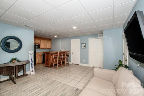239 Pinnacle Shores Drive Mooresville NC 28117