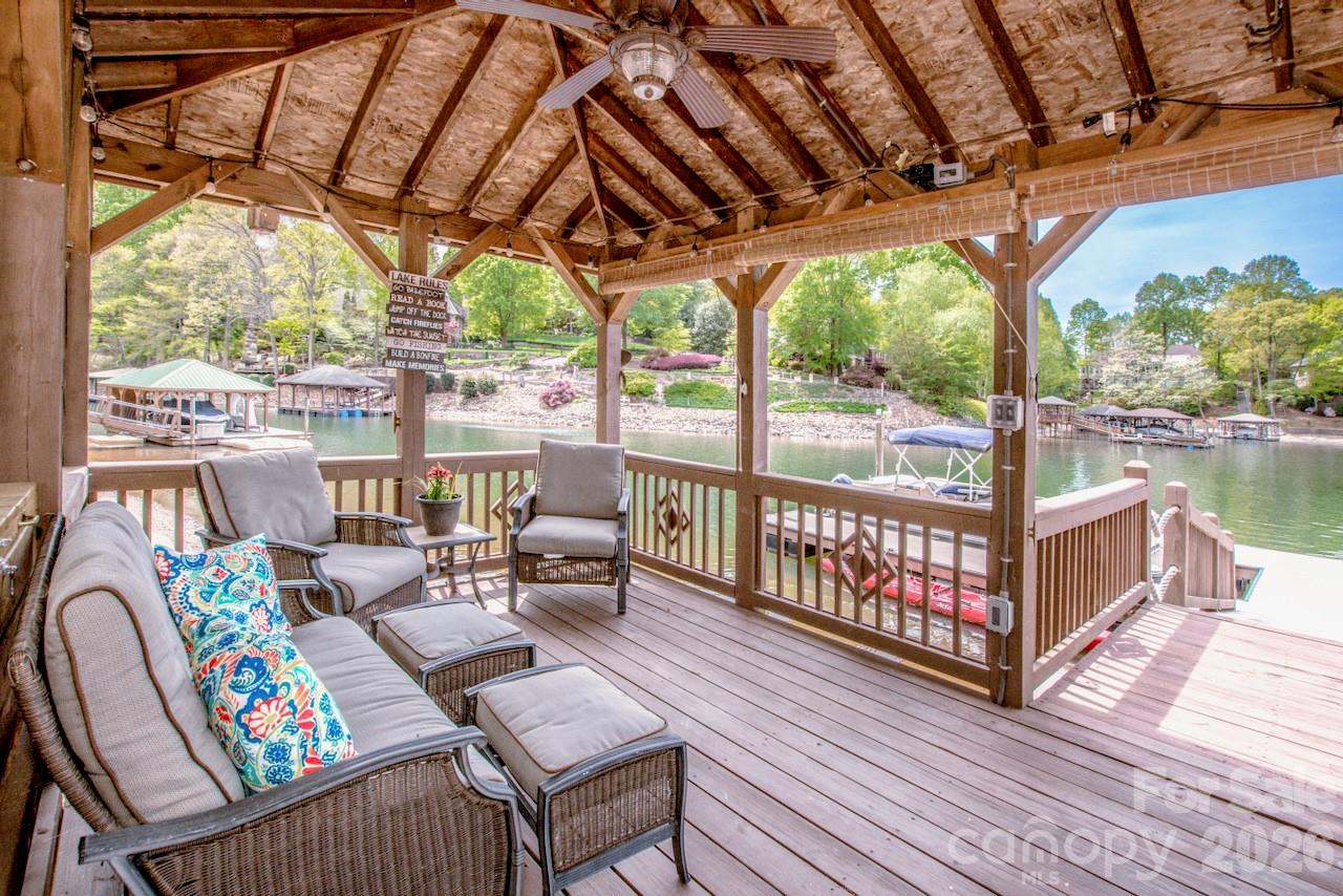 239 Pinnacle Shores Drive Mooresville NC 28117