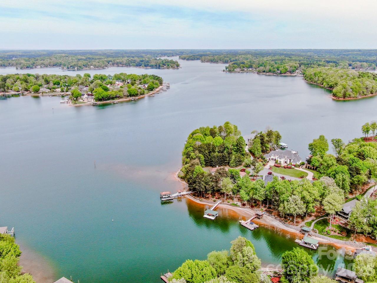 239 Pinnacle Shores Drive Mooresville NC 28117