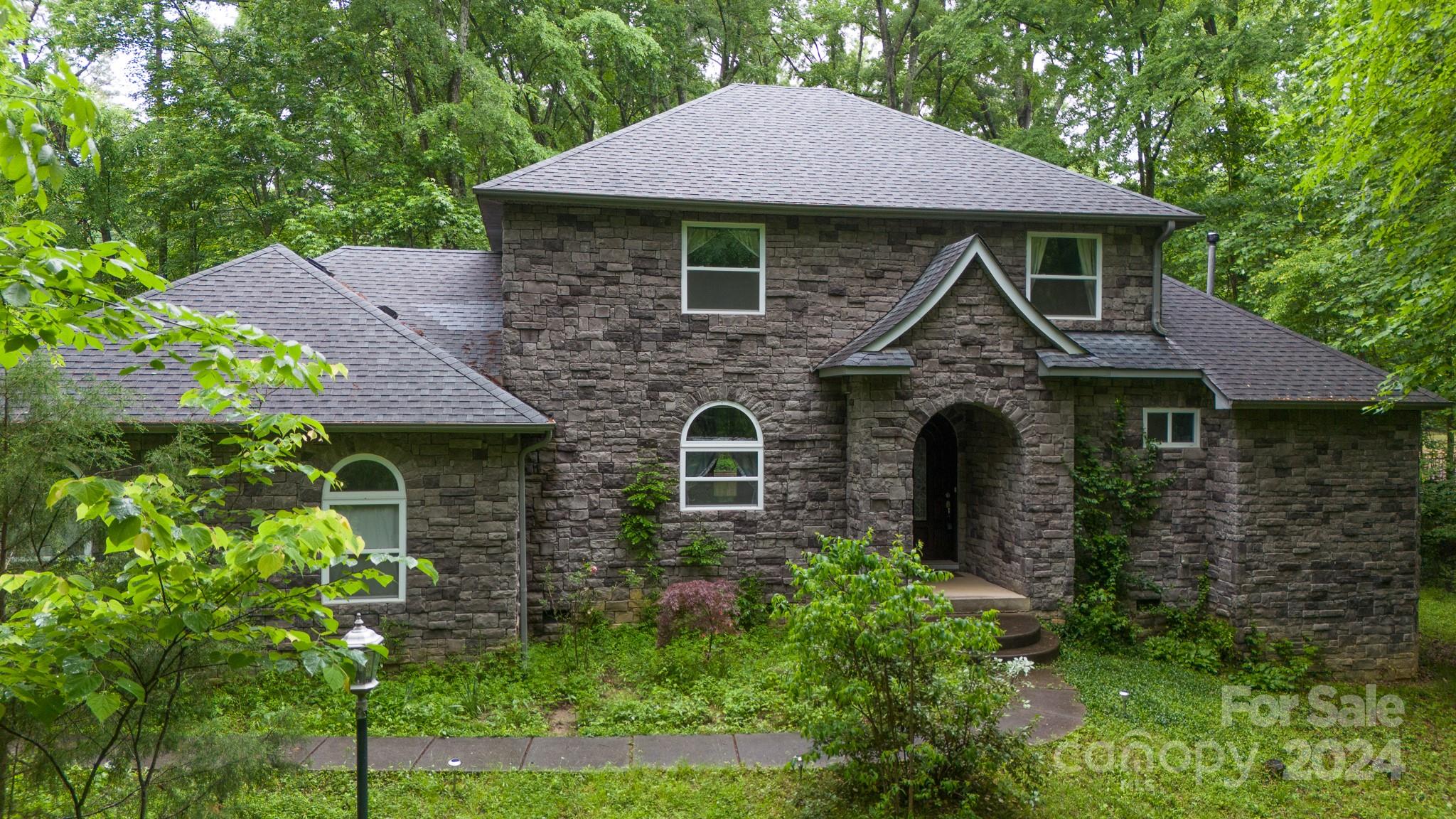 3303 Greenhurst Drive Matthews NC 28104